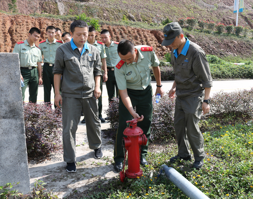 郭芳萍 新羅區(qū)消防大隊蒞臨?？讫垘r分公司檢查工作1.jpg