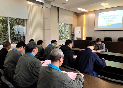 劉敏：永春分公司各部門負責(zé)人簽訂廉潔承諾書。.jpg