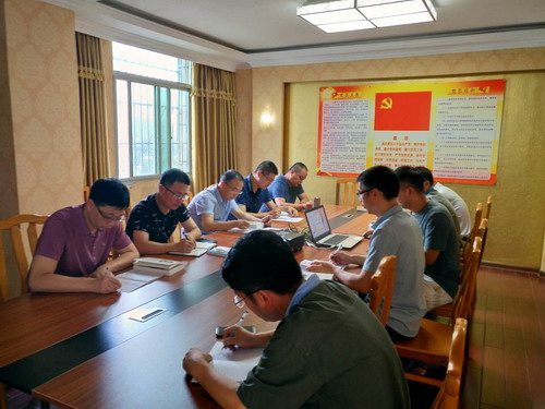 烽林王俊欽：中心組學習_調(diào)整大小.jpg
