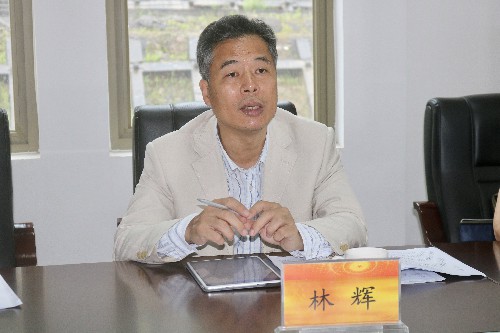 吳瑤：駐省工信廳紀(jì)檢監(jiān)察組常務(wù)副組長(zhǎng)林輝在座談會(huì)上發(fā)言~1.jpg
