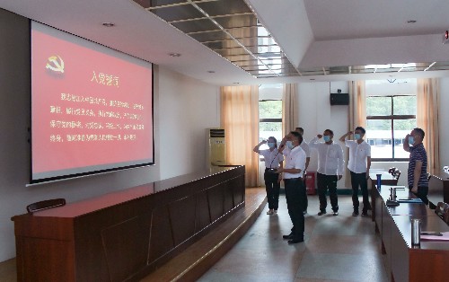 海峽科化永安分公司荊東杰：光輝“七一”，我們這樣為黨慶生！照�?~1.jpg